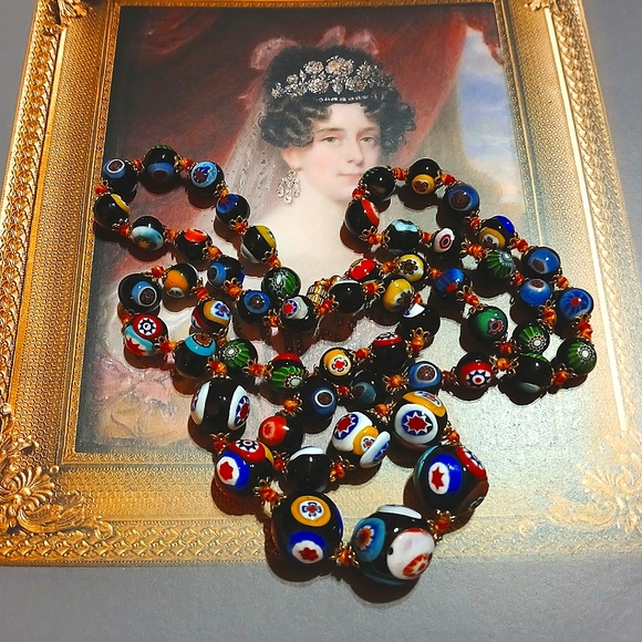 1940s Hand Blown Venetian Millifiori Long Bead Necklace - Picture 6 of 7